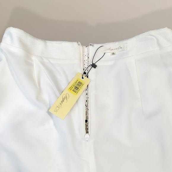 Sugarlips Black and White Lace Panel Skirt - Picture 7 of 8